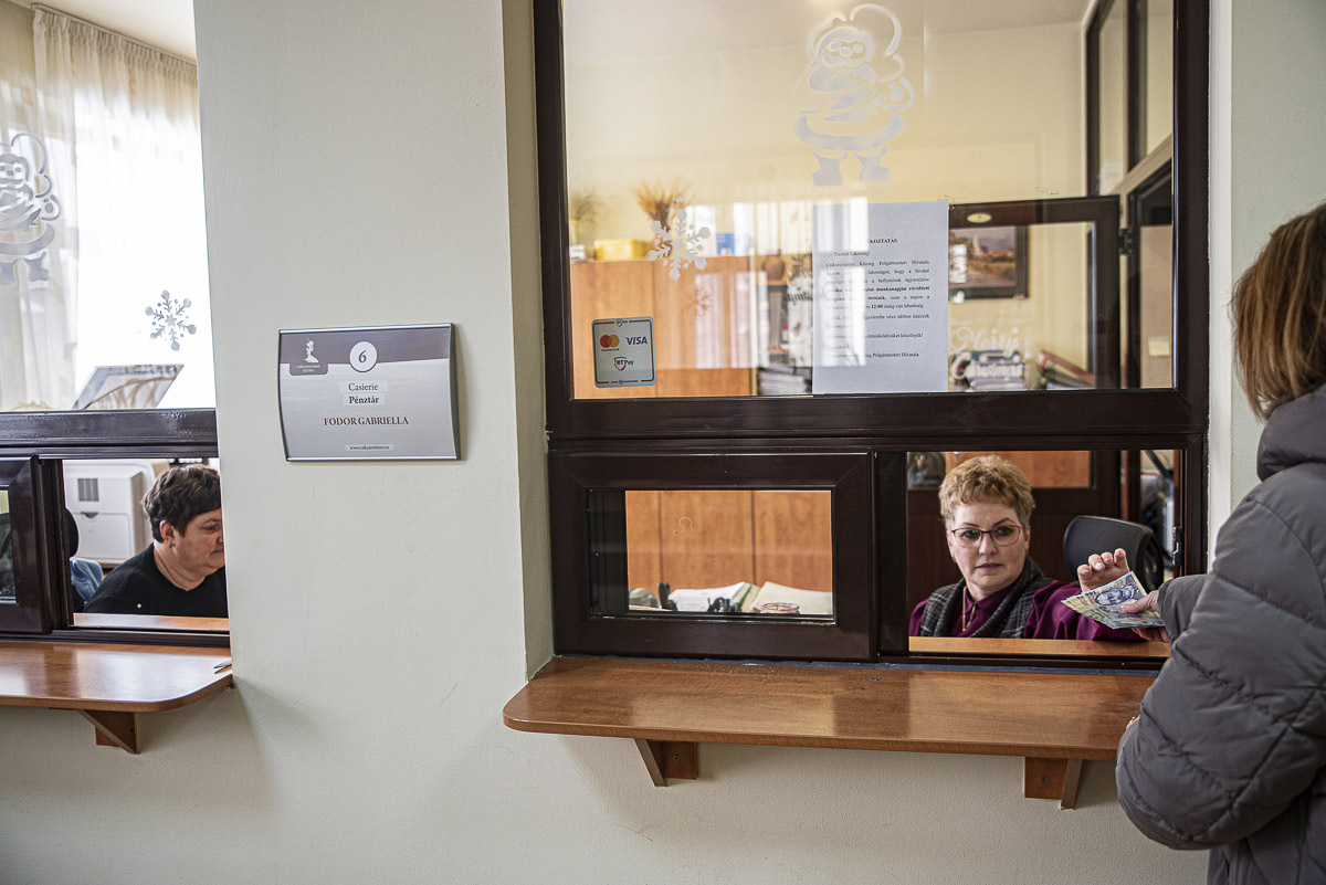 Adósokk: vidéki svenk